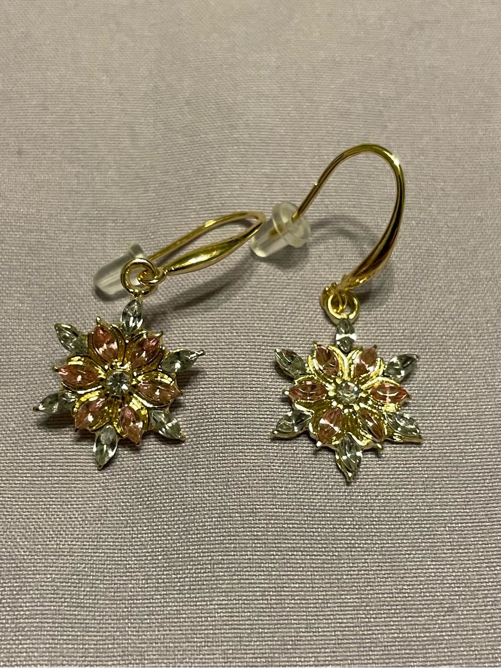 Vintage Style Pastel Snowflake Dangle Earrings Pink & Blue Gemstones